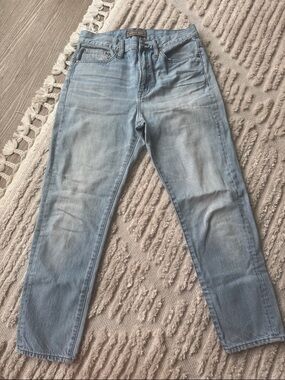Madewell Boyfriend Jeans in Light Blue Wash